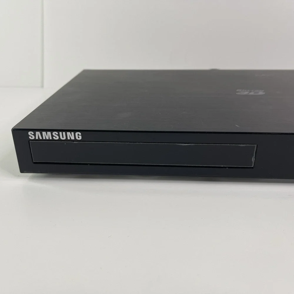 Samsung BD-F5900 3D Wi-Fi Blu-ray DVD Disc Player Tested Works No Remote